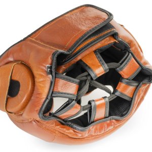 <span style="font-size: 14pt;"><span style="color: #000000;"><span style="font-family: Calibri, sans-serif;">Kask</span></span><span style="color: #000000;"><span style="font-family: Calibri, sans-serif;"> bokserski z najwyższej jakości skóry naturalnej, ten kask nie tylko gwarantuje niezrównaną ochronę, ale również odzwierciedla tradycyjny styl sztuk walki.</span></span></span> Kask bokserski ze skóry naturalnej Retro Tan Evolution L OG-140 - Evolution