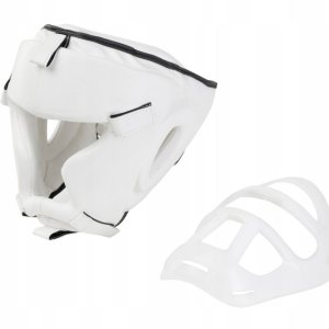 Kask treningowy z maską marki Evolution. Idealnie sprawdzi się podczas treningu boksu. Zaprojektowany w taki sposób by chronić: kości szczęki, kości policzkowe czy też nos. Plastikowa krata mocowana jest do kasku za pomocą rzepów. Kask bokserski MMA z maską biały Evolution - Evolution