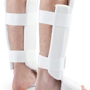 Ochraniacz na goleń elastyczny z ochroną stopy wzmocniony - Evolution